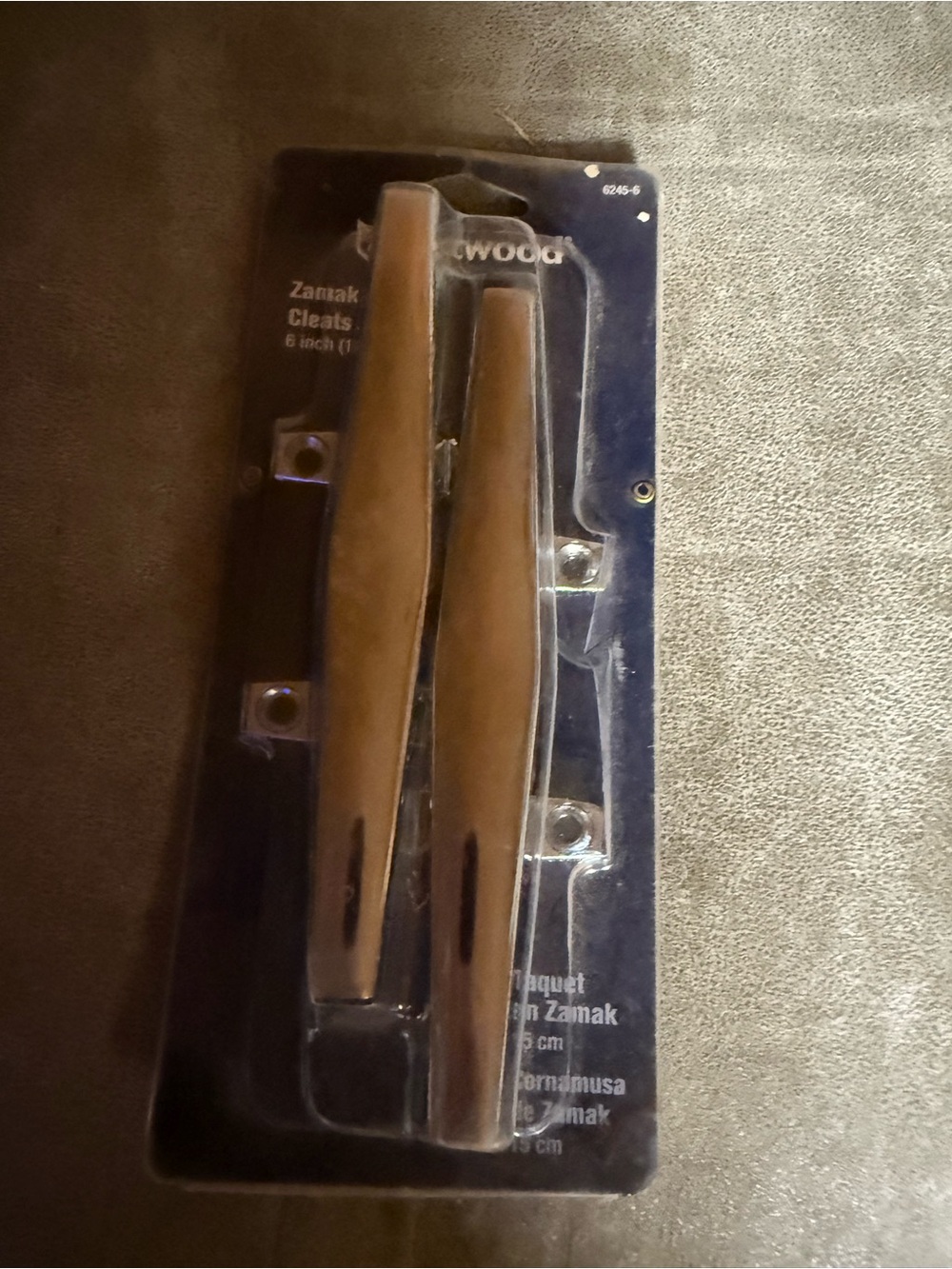Boat Cleats Hardware - Brown Metal Pair
